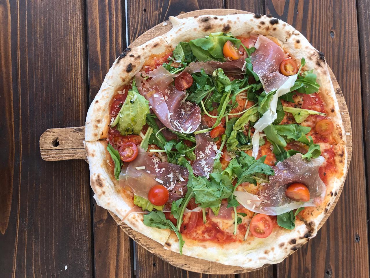 Spoke Pizzería: El estilo napolitano de San Bernardo